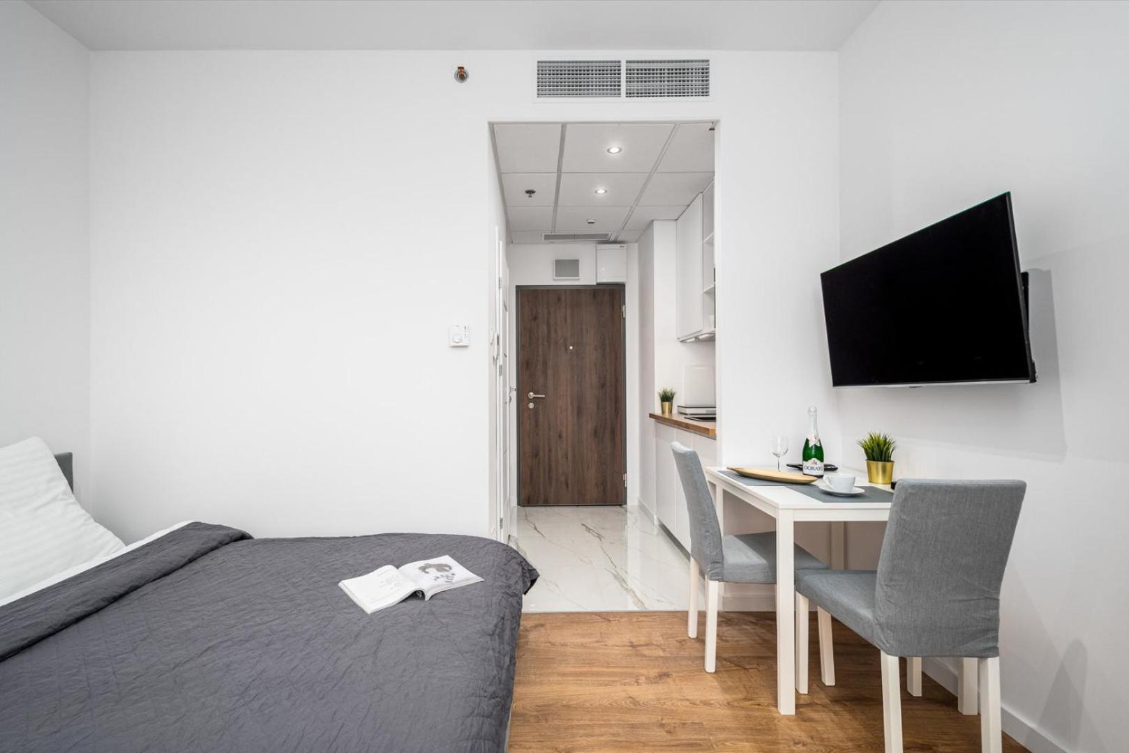Apartamenty Dla Wszystkich Kasprzaka 29 วอร์ซอ ภายนอก รูปภาพ